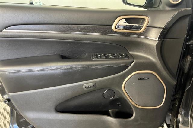 used 2016 Jeep Grand Cherokee car, priced at $17,995