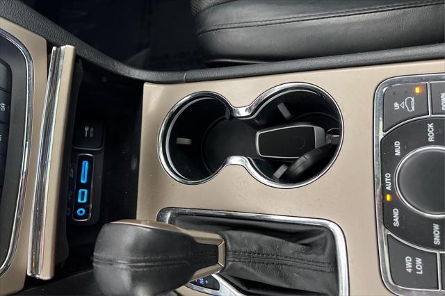 used 2016 Jeep Grand Cherokee car, priced at $17,995