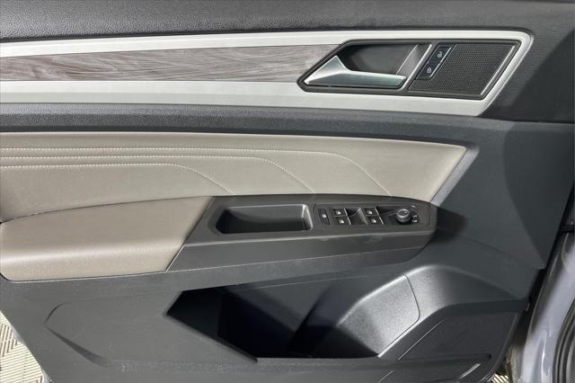 used 2022 Volkswagen Atlas Cross Sport car, priced at $27,995
