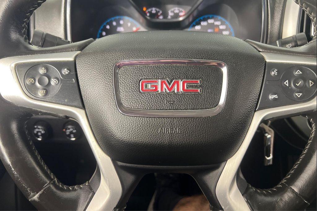 used 2015 GMC Canyon car, priced at $26,995
