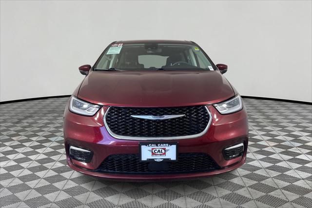 used 2023 Chrysler Pacifica car, priced at $25,995