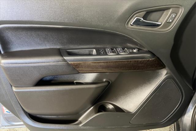 used 2022 GMC Canyon car, priced at $36,995
