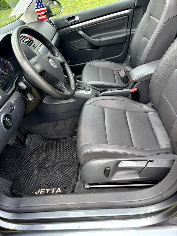 used 2006 Volkswagen Jetta car, priced at $4,495