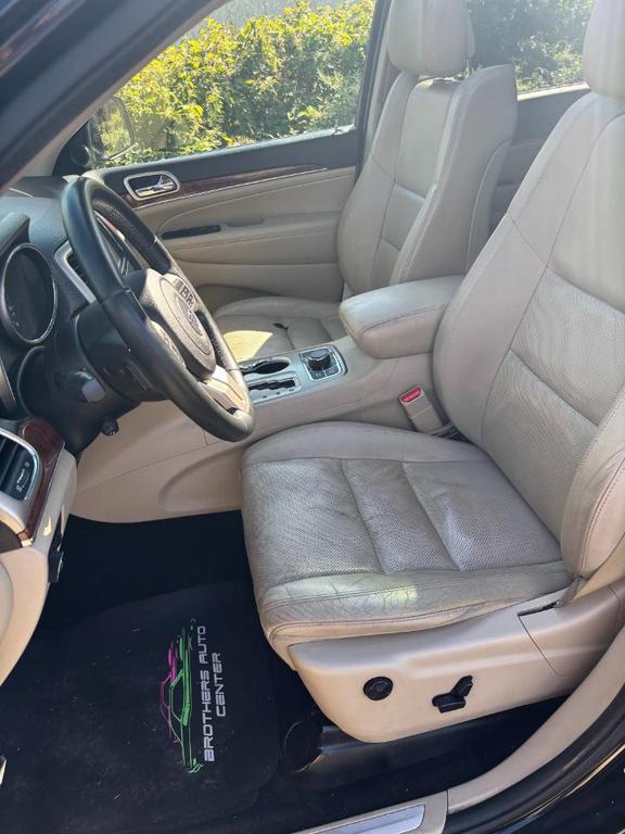 used 2012 Jeep Grand Cherokee car, priced at $8,495