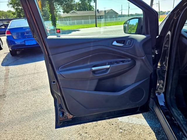used 2015 Ford Escape car, priced at $8,995