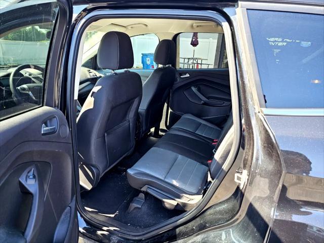 used 2015 Ford Escape car, priced at $8,995