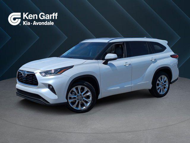 used 2022 Toyota Highlander Hybrid car, priced at $41,988