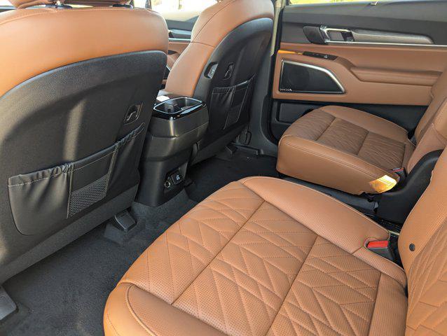 new 2025 Kia Telluride car, priced at $52,122