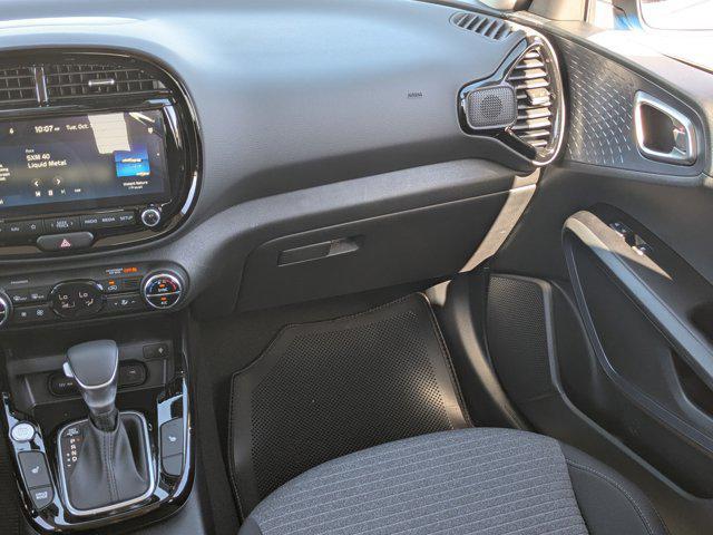 new 2025 Kia Soul car, priced at $24,192