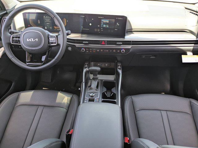 new 2025 Kia Sorento car, priced at $36,741