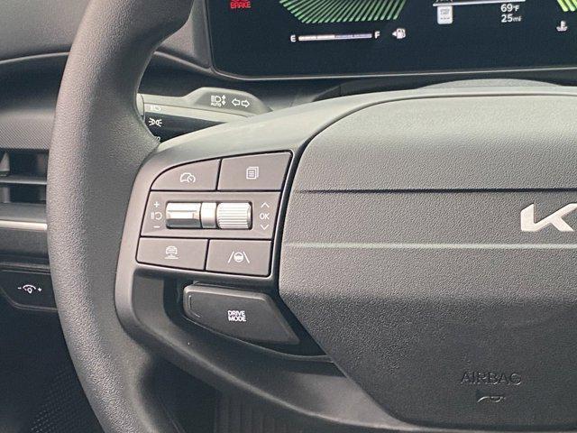 new 2025 Kia K4 car, priced at $23,179