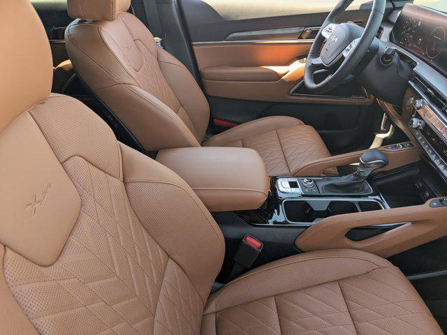 new 2025 Kia Telluride car, priced at $54,102