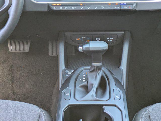 new 2025 Kia K4 car, priced at $23,078