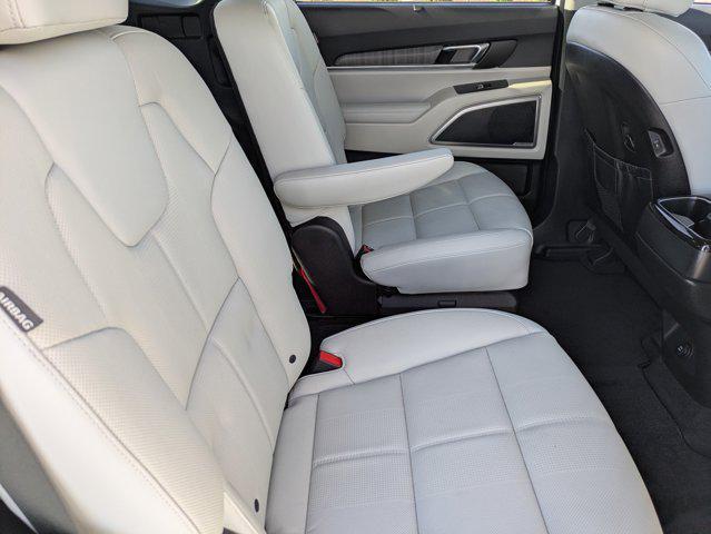 used 2024 Kia Telluride car, priced at $37,577