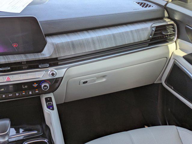 used 2024 Kia Telluride car, priced at $37,577