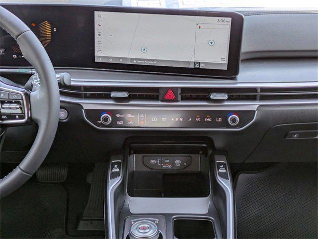 used 2025 Kia Sorento Plug-In Hybrid car, priced at $40,988