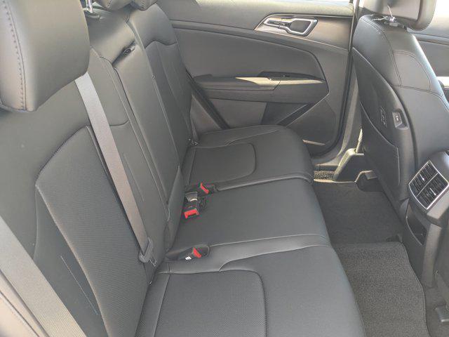 new 2025 Kia Sportage car, priced at $30,322