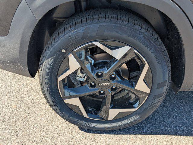 new 2025 Kia Seltos car, priced at $25,341