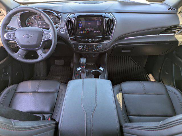 used 2023 Chevrolet Traverse car, priced at $32,998