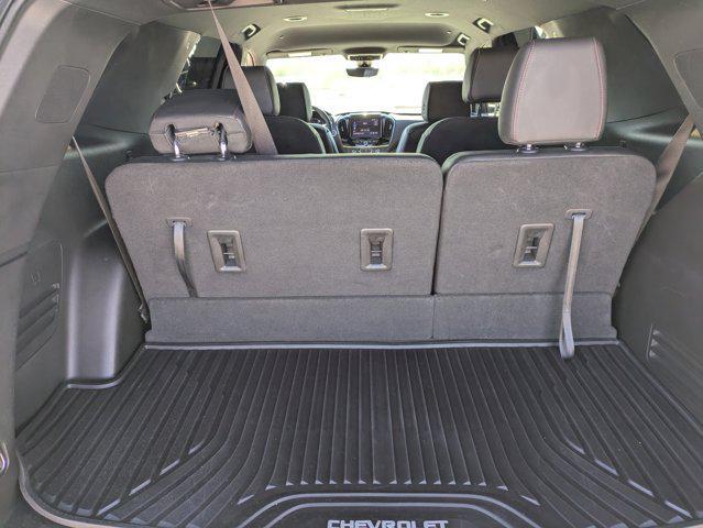 used 2023 Chevrolet Traverse car, priced at $32,998