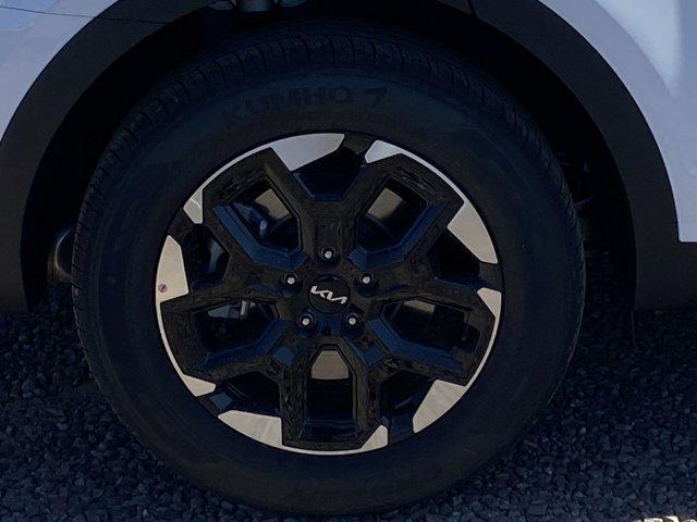 new 2025 Kia Sorento car, priced at $35,183