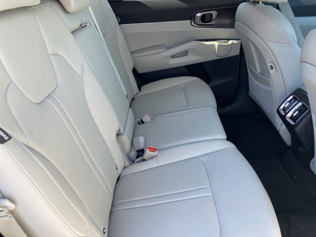 new 2025 Kia Sorento car, priced at $35,183