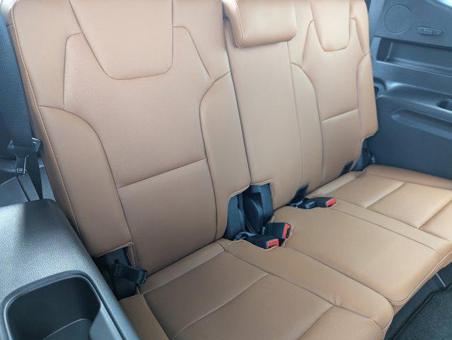 new 2025 Kia Telluride car, priced at $47,114