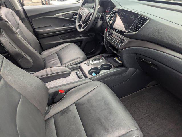 used 2022 Honda Pilot car, priced at $24,997