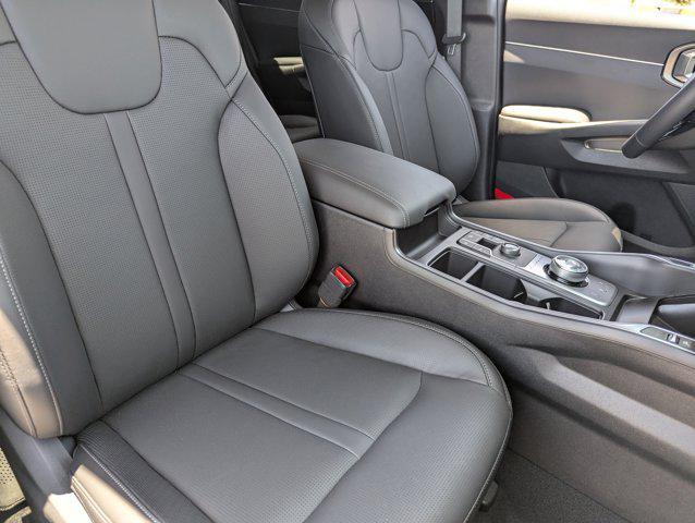 new 2025 Kia Sorento Plug-In Hybrid car, priced at $44,000