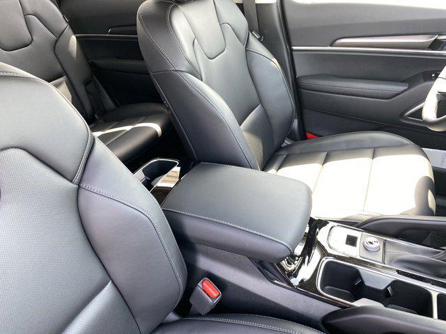 new 2025 Kia Telluride car, priced at $42,774