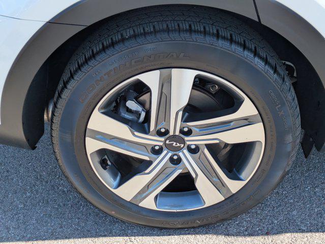used 2023 Kia Sorento Hybrid car, priced at $32,237