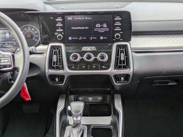 used 2023 Kia Sorento car, priced at $23,674