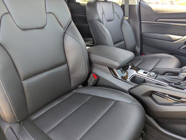 new 2025 Kia Telluride car, priced at $40,139