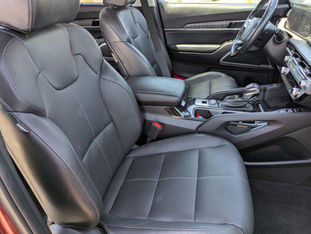 used 2023 Kia Telluride car, priced at $30,940