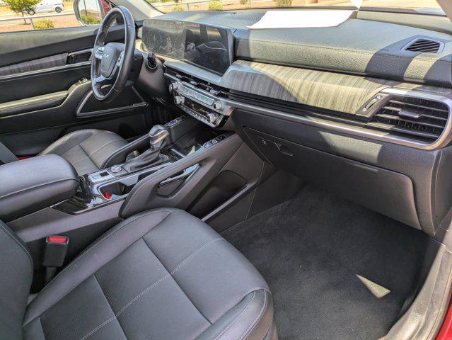 used 2023 Kia Telluride car, priced at $30,940