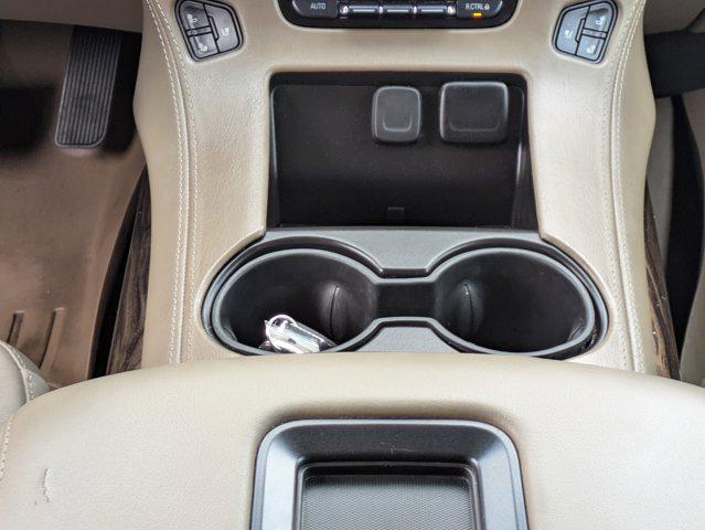 used 2019 GMC Yukon XL car, priced at $19,997