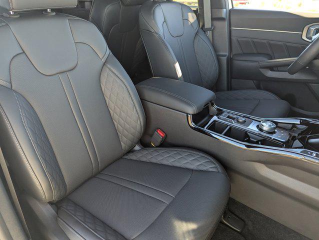 new 2026 Kia Sorento Hybrid car, priced at $45,935