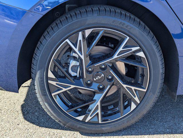 new 2025 Kia K5 car, priced at $29,667