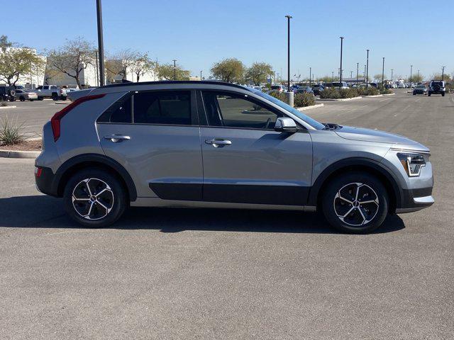 new 2025 Kia Niro car, priced at $30,338