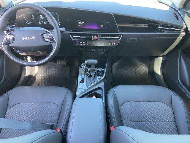 new 2025 Kia Niro car, priced at $30,338