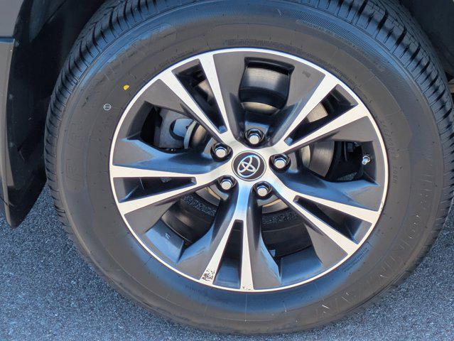 used 2019 Toyota Highlander car, priced at $20,487