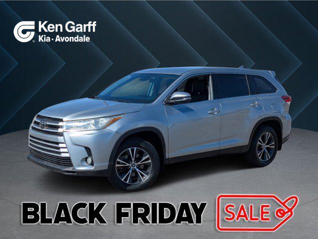 used 2019 Toyota Highlander car, priced at $17,668