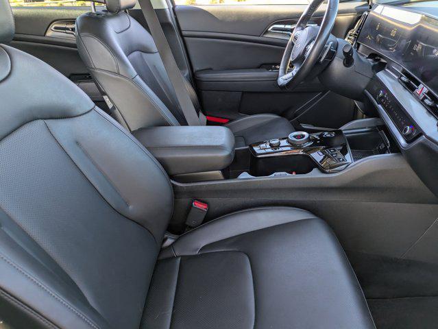 used 2023 Kia Sportage Hybrid car, priced at $24,507