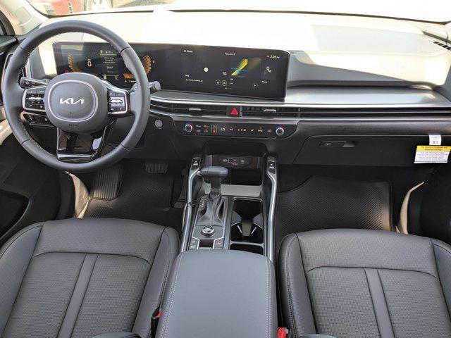 new 2025 Kia Sorento car, priced at $36,741