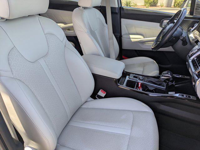 used 2023 Kia Sorento car, priced at $27,988
