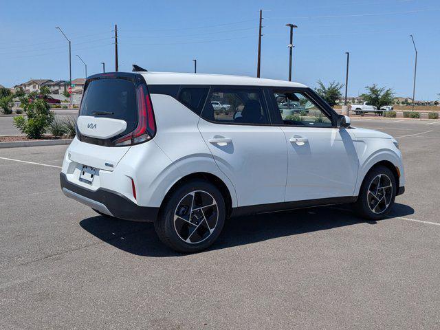 new 2025 Kia Soul car, priced at $26,138