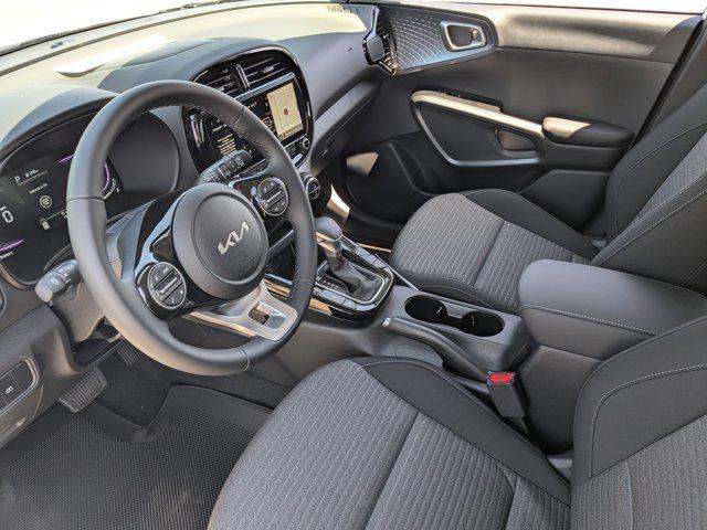 new 2025 Kia Soul car, priced at $26,138