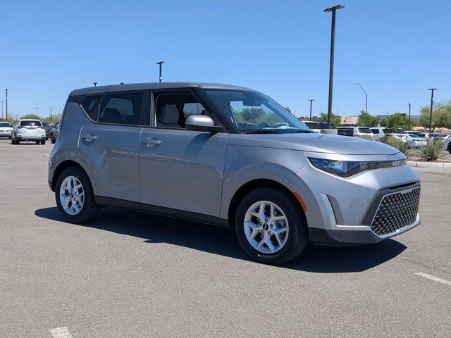 new 2025 Kia Soul car, priced at $21,358