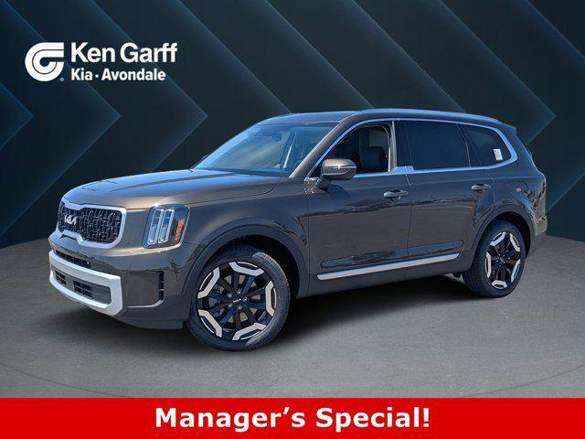 new 2025 Kia Telluride car, priced at $42,304