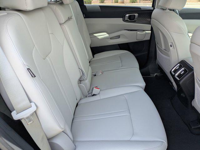 new 2025 Kia Sorento car, priced at $36,271